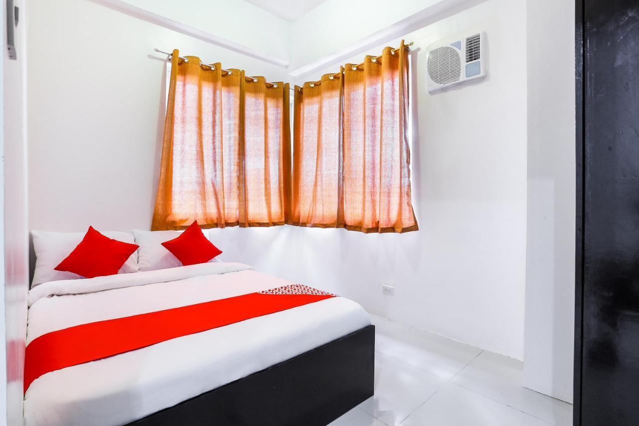 Oyo 505 Jardin Suites Manila Exteriér fotografie