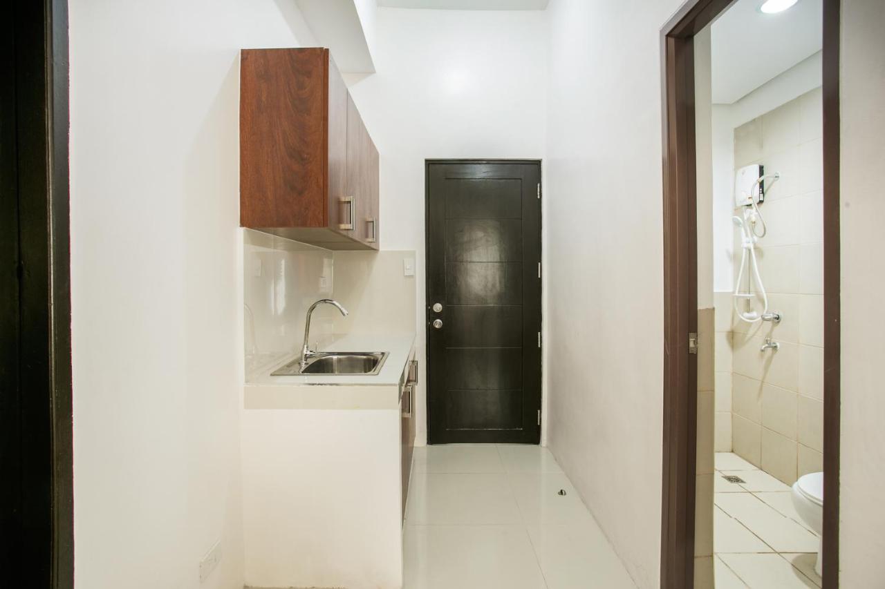 Oyo 505 Jardin Suites Manila Exteriér fotografie