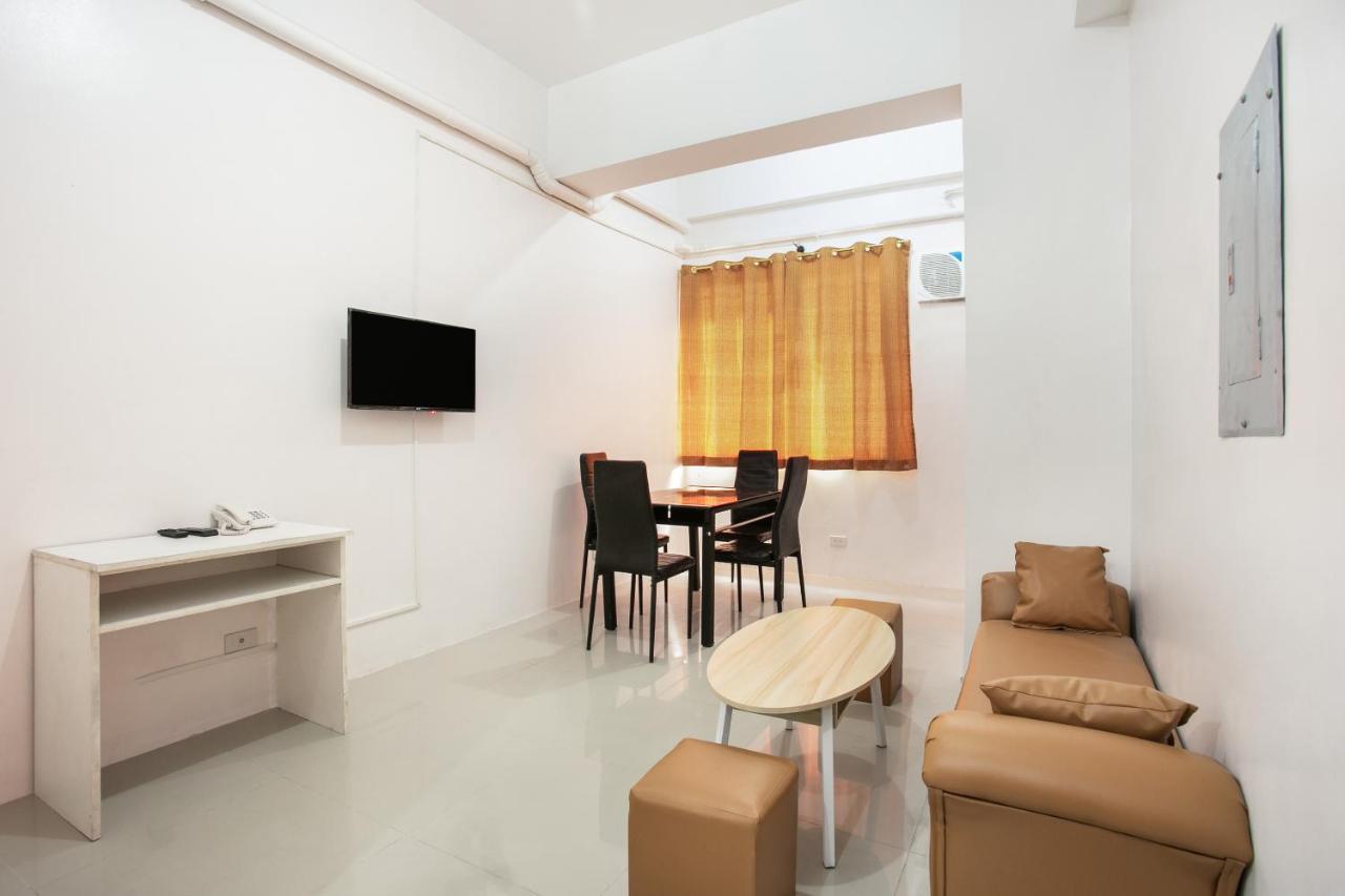 Oyo 505 Jardin Suites Manila Exteriér fotografie